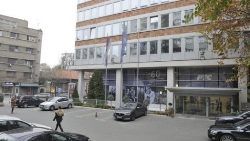 PREMINUO SNIMATELJ RTS-a: Zoran Savić koji je uživo u programu doživeo infarkt umro danas u bolnici PREMINUO SNIMATELJ RTS-a: Zoran Savić koji je uživo u programu doživeo infarkt umro danas u bolnici