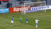 NAJBIZARNIJI PENAL IKADA: Ono što se dogodilo u Rumuniji nasmejalo čitav svet NAJBIZARNIJI PENAL IKADA: Ono što se dogodilo u Rumuniji nasmejalo čitav svet