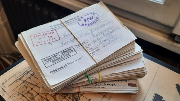 ЉУБАВ СТАЛА У 181 ЛОГОРСКО ПИСМО: Збирка преписке београдског пара Јовановић стигла у Музеј жртава геноцида ЉУБАВ СТАЛА У 181 ЛОГОРСКО ПИСМО: Збирка преписке београдског пара Јовановић стигла у Музеј жртава геноцида