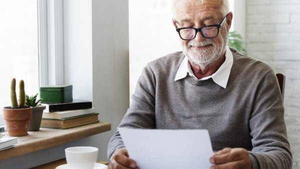 КАКО ДА ПРОВЕРИТЕ КОЛИКО ИМАТЕ РАДНОГ СТАЖА? Постоји неколико опција, а једна је баш једноставна