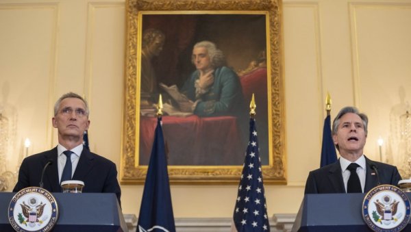 НАТО НИКАДА НИЈЕ КОВАО ПЛАНОВЕ ПРОТИВ РУСИЈЕ: Блинкен – Алијанса је одбрамбени савез НАТО НИКАДА НИЈЕ КОВАО ПЛАНОВЕ ПРОТИВ РУСИЈЕ: Блинкен – Алијанса је одбрамбени савез