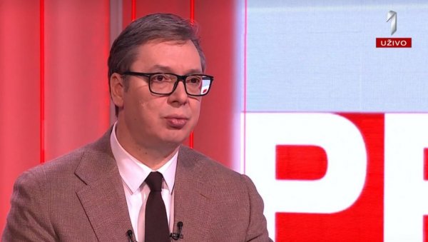 ВУЧИЋ У ПРВОЈ ТЕМИ: Четири пута су мислили да ће мноме обрисати патос, нису успели ниједном ВУЧИЋ У ПРВОЈ ТЕМИ: Четири пута су мислили да ће мноме обрисати патос, нису успели ниједном