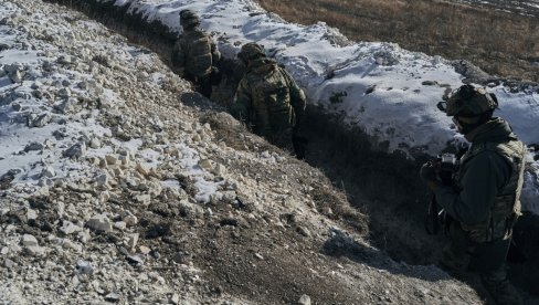 ŠALJU POJAČANJA DA ZADRŽE CIVILE U AVDEJEVKI: Bivši službenik SBU - Brigada Azov poslata da spasi grad (VIDEO)