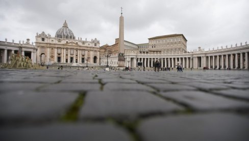 VATIKAN DOBIO NOVE KARDINALE: Franjo se sprema za papu posle pape