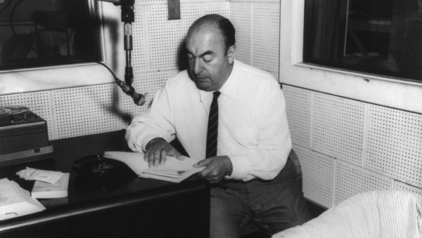 ВЕЛИКИ ПЕСНИК И НОБЕЛОВАЦ: Пабло Неруда рођен на данашњи дан ВЕЛИКИ ПЕСНИК И НОБЕЛОВАЦ: Пабло Неруда рођен на данашњи дан