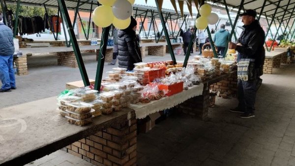 ДА ПЕТАР (4) ПОБЕДИ ЛЕУКЕМИЈУ: Сивчани се удружили да помогну алом суграђанину ДА ПЕТАР (4) ПОБЕДИ ЛЕУКЕМИЈУ: Сивчани се удружили да помогну алом суграђанину
