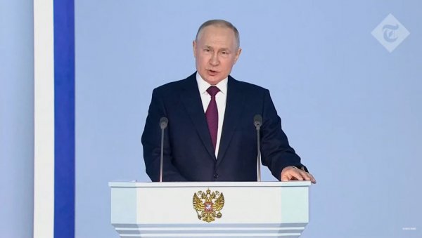 НЕ ВОДИМО РАТ ПРОТИВ УКРАЈИНАЦА: Путин послао моћну поруку у свом обраћању НЕ ВОДИМО РАТ ПРОТИВ УКРАЈИНАЦА: Путин послао моћну поруку у свом обраћању