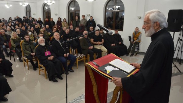 ИМА ЛИ ИСПОВЕСТИ БЕЗ ПОKАЈАЊА? Предавање чикашког пароха изазвало велико интересовање Јагодинаца (ФОТО) ИМА ЛИ ИСПОВЕСТИ БЕЗ ПОKАЈАЊА? Предавање чикашког пароха изазвало велико интересовање Јагодинаца (ФОТО)
