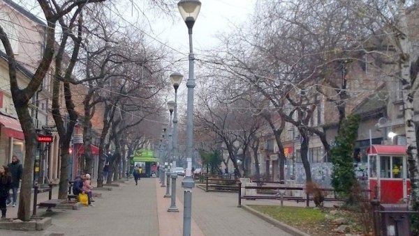 РАСПИСАНА ЈАВНА НАБАВКА: За одржавање јавне расвете у Пожаревцу и Костолцу 25 милиона динара РАСПИСАНА ЈАВНА НАБАВКА: За одржавање јавне расвете у Пожаревцу и Костолцу 25 милиона динара