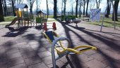 ИГРАЛИШТА СА СЕРТИФИКАТОМ: Краљевчани уређују простор за игру најмлађих суграђана ИГРАЛИШТА СА СЕРТИФИКАТОМ: Краљевчани уређују простор за игру најмлађих суграђана