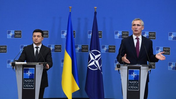 УКРАЈИНИ ЈЕ МЕСТО У НАТО-у: Столтенберг обећао да ће Алијанса наставити да шаље војну помоћ Кијеву УКРАЈИНИ ЈЕ МЕСТО У НАТО-у: Столтенберг обећао да ће Алијанса наставити да шаље војну помоћ Кијеву