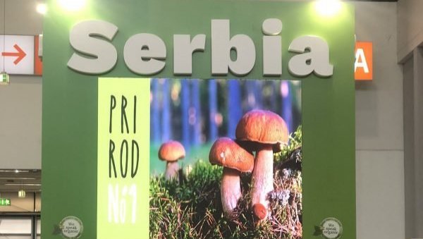 УГОВОРЕН ИЗВОЗ ОД СЕДАМ МИЛИОНА ЕВРА: Србија на Сајму органске хране у Нирнбергу УГОВОРЕН ИЗВОЗ ОД СЕДАМ МИЛИОНА ЕВРА: Србија на Сајму органске хране у Нирнбергу