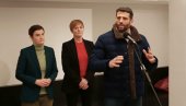 GRADONAČELNIK ŠAPIĆ I PREMIJERKA BRNABIĆ OBIŠLI REKONSTRUISANO POZORIŠTE „DADOV”:  U obnovu uloženo više do 220 miliona dinara