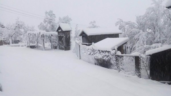 НАПАДАЋЕ СКОРО ПОЛА МЕТРА СНЕГА: Српска на удару јаког невремена, у овом делу ће бити најгоре