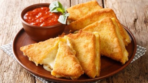 Da li volite POHOVANI KAČKAVALJ? Napravite ovo vrhunsko predjelo poput pravih profesionalaca (RECEPT)