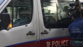 EKSPLOZIJA U TRŽNOM CENTRU U KINI: Najmanje tri osobe poginule, više od 30 povređeno EKSPLOZIJA U TRŽNOM CENTRU U KINI: Najmanje tri osobe poginule, više od 30 povređeno