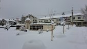 СНЕГ НЕ ПРЕСТАЈЕ ДА ПАДА 24 ЧАСА: На подручју Сокоца непроходни готово сви путеви, део општине има проблеме са снабдевањем струјом