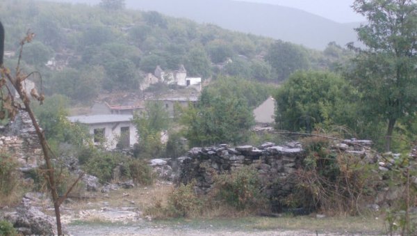 ЗАДАРСКО ТУЖИЛАШТВО ПОСЛЕ 3 ДЕЦЕНИЈЕ ГОНИ ЧЕТВОРИЦУ СРБА: Према оптужници један од њих у време рата имао је 9 година ЗАДАРСКО ТУЖИЛАШТВО ПОСЛЕ 3 ДЕЦЕНИЈЕ ГОНИ ЧЕТВОРИЦУ СРБА: Према оптужници један од њих у време рата имао је 9 година
