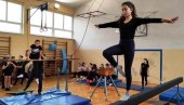 СПОРТСКА ГИМНАСТИКА У ПАРАЋИНУ: Одржано окружно такмичење, познато ко иде даље (ФОТО) СПОРТСКА ГИМНАСТИКА У ПАРАЋИНУ: Одржано окружно такмичење, познато ко иде даље (ФОТО)