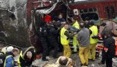 ЖУРКА НА СТАНИЦИ УОЧИ СУДАРА ВОЗОВА: Шокантна сведочења из Грчке после железничке несреће ЖУРКА НА СТАНИЦИ УОЧИ СУДАРА ВОЗОВА: Шокантна сведочења из Грчке после железничке несреће