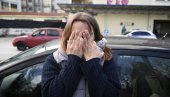 POTRESNE SCENE ISPRED BOLNICE U GRČKOJ: Roditelji čekaju tela dece u zapečaćenim kovčezima POTRESNE SCENE ISPRED BOLNICE U GRČKOJ: Roditelji čekaju tela dece u zapečaćenim kovčezima