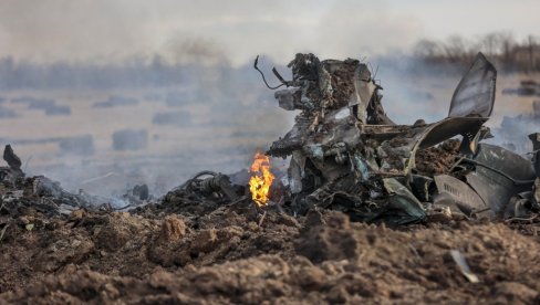 RAT U UKRAJINI: Proboj ka Pokrovsku se nastavlja, gori NATO oprema; Neuspeo proboj VSU u Belgorod; Oboren F-16 iznad Zaporožja (VIDEO/MAPA) RAT U UKRAJINI: Proboj ka Pokrovsku se nastavlja, gori NATO oprema; Neuspeo proboj VSU u Belgorod; Oboren F-16 iznad Zaporožja (VIDEO/MAPA)