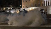 У АТИНИ СУЗАВАЦ И МОЛОТОВЉЕВИ КОКТЕЛИ: Мицотакис најавио независну истрагу У АТИНИ СУЗАВАЦ И МОЛОТОВЉЕВИ КОКТЕЛИ: Мицотакис најавио независну истрагу