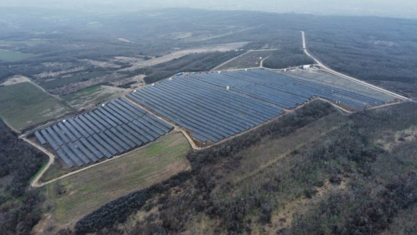 ДОБРЕ ВЕСТИ ЗА ТУРСКУ: Почела да ради једна од највећих соларних електрана у Европи ДОБРЕ ВЕСТИ ЗА ТУРСКУ: Почела да ради једна од највећих соларних електрана у Европи