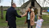 NA SALAŠU SVE ORGANIK“: Porodica Kuzmanović u Čeneju uzgaja zdravu hranu NA SALAŠU SVE ORGANIK“: Porodica Kuzmanović u Čeneju uzgaja zdravu hranu