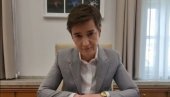 ANA BRNABIĆ O ŽIVOTNOM STANDARDU: Đilas mogao da kupi sav burek i jogurt na svetu ANA BRNABIĆ O ŽIVOTNOM STANDARDU: Đilas mogao da kupi sav burek i jogurt na svetu