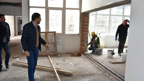 BIĆE MESTA ZA SVU DECU U VRTIĆIMA: U Valjevu u toku rekonstrukcija objekata za prihvat najmlađih BIĆE MESTA ZA SVU DECU U VRTIĆIMA: U Valjevu u toku rekonstrukcija objekata za prihvat najmlađih