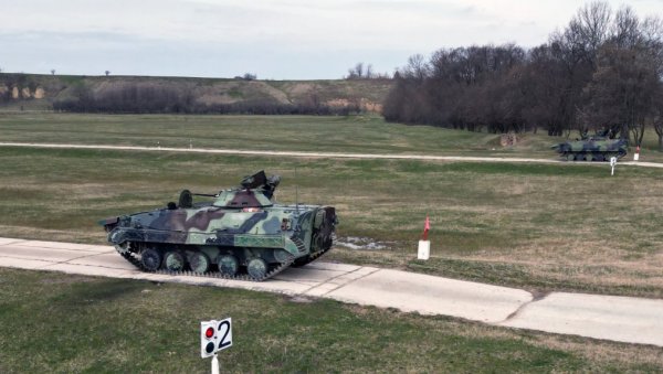 ПОГЛЕДАЈТЕ - ТОПОВИ И МИТРАЉЕЗИ БВП У АКЦИЈИ: Механизована пешадија Војске Србије на кондиционом гађању (ФОТО)