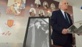 POČAST TOZOVCU I NEGOVANOVIĆU: Kraljevčani ne zaboravljaju velikane naše narodne muzike POČAST TOZOVCU I NEGOVANOVIĆU: Kraljevčani ne zaboravljaju velikane naše narodne muzike