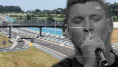 ТРАГИЧНА СМРТ ПЕВАЧА ИЗ ЗГ: Претрчавао ауто-пут, убио га аутобус - 12 тешких месеци за његове најближе ТРАГИЧНА СМРТ ПЕВАЧА ИЗ ЗГ: Претрчавао ауто-пут, убио га аутобус - 12 тешких месеци за његове најближе