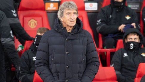 БЕТИС ВЕРУЈЕ ЧИЛЕАНЦУ: Мануел Пелегрини продужио уговор са шпанским клубом