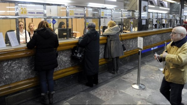ПЕНЗИЈЕ У ПРОСЕКУ ВЕЋЕ ЗА 4.000 ДИНАРА: Повишице на јесен, тачан проценат увећања биће утврђен у јуну ПЕНЗИЈЕ У ПРОСЕКУ ВЕЋЕ ЗА 4.000 ДИНАРА: Повишице на јесен, тачан проценат увећања биће утврђен у јуну