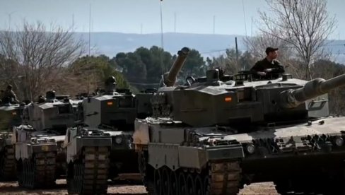 EKSPLODIRALA GRANATA U GLAVNOM ŠTABU ŠPANSKE LEGIJE: Oglasilo se Ministarstvo odbrane, poginuo vojnik EKSPLODIRALA GRANATA U GLAVNOM ŠTABU ŠPANSKE LEGIJE: Oglasilo se Ministarstvo odbrane, poginuo vojnik