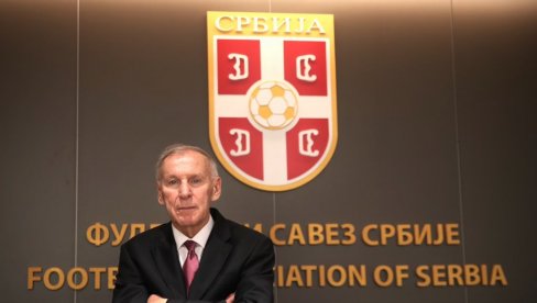 DA SE DECA OVDE LEPO RAZVIJAJU I DA GOSTUJU ZVEZDA I PARTIZAN Dragan DŽajić otvorio stadion Lagator u Loznici DA SE DECA OVDE LEPO RAZVIJAJU I DA GOSTUJU ZVEZDA I PARTIZAN Dragan DŽajić otvorio stadion Lagator u Loznici