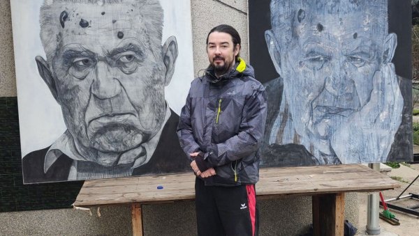 ПОРТРЕТ ДЕДЕ ПРЕД ЗРЕЊАНИНЦИМА: Изложба цртежа уметника Срђана Симића у зрењанинском музеју (ФОТО) ПОРТРЕТ ДЕДЕ ПРЕД ЗРЕЊАНИНЦИМА: Изложба цртежа уметника Срђана Симића у зрењанинском музеју (ФОТО)