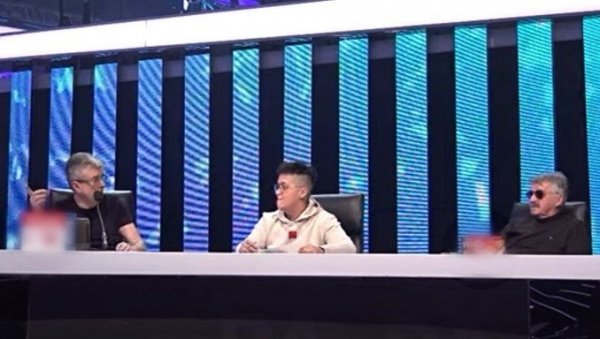 НЕ СЕЦИ МЕ И НЕ УПАДАЈ МИ У РЕЧ! Нова драма у Звездама Гранда, бурно међу члановима жирија (ВИДЕО) НЕ СЕЦИ МЕ И НЕ УПАДАЈ МИ У РЕЧ! Нова драма у Звездама Гранда, бурно међу члановима жирија (ВИДЕО)