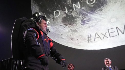 PROMENA OD GLAVE DO PETE: Ovako će izgledati svemirska odela za narednu misiju na Mesec (FOTO) PROMENA OD GLAVE DO PETE: Ovako će izgledati svemirska odela za narednu misiju na Mesec (FOTO)