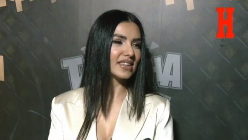 SREĆNA SAM ŠTO SAM IMALA OBA RODITELJA: Tanja Savić o detinjstvu i odrastanju - Imala sam najbolju drugaricu... SREĆNA SAM ŠTO SAM IMALA OBA RODITELJA: Tanja Savić o detinjstvu i odrastanju - Imala sam najbolju drugaricu...