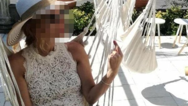 ИРЕНА (35) ЈЕ ПОГИНУЛА У НЕСРЕЋИ НА КОПАОНИКУ: Била је ведра девојка, волела је авантуре и путовања (ФОТО) ИРЕНА (35) ЈЕ ПОГИНУЛА У НЕСРЕЋИ НА КОПАОНИКУ: Била је ведра девојка, волела је авантуре и путовања (ФОТО)