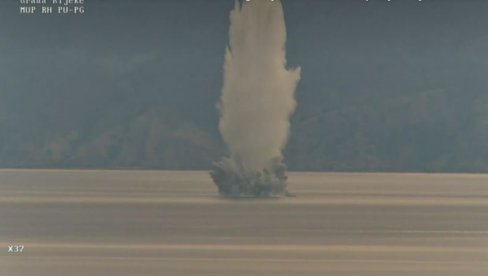 UNIŠTENA MINA IZ DRUGOG SVETSKOG RATA: Pogledajte kontrolisanu eksploziju u Riječkom zalivu (VIDEO)