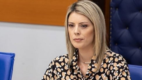 УКРАДЕНА ДОКУМЕНТА ВРАЋЕНА У МИНИСТАРСТВО Инспекцијски регистар нетакнут УКРАДЕНА ДОКУМЕНТА ВРАЋЕНА У МИНИСТАРСТВО Инспекцијски регистар нетакнут
