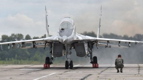 MiG-OVI USKORO STIŽU U UKRAJINU: Nedelje dele Kijev od pojačanja na nebu
