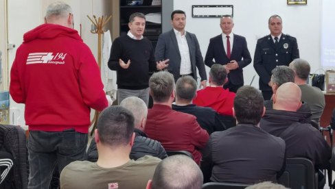 KAD HITNA POMOĆ PROLAZI KROZ CRVENO: Održan prvi u nizu seminara povodom automatske detekcije prekršaja KAD HITNA POMOĆ PROLAZI KROZ CRVENO: Održan prvi u nizu seminara povodom automatske detekcije prekršaja