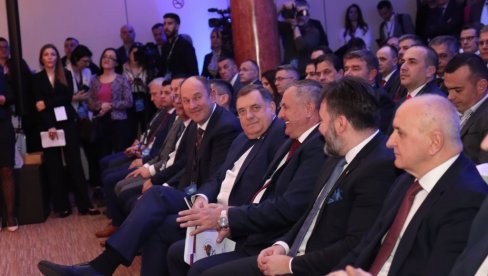 POČEO SAMIT ENERGETIKE U Trebinju otvoren skup o energetici SET Trebinje 2023