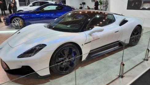 RADNIK MASERATIJA OTPUŠTEN ZBOG TRGOVINE DROGOM: Imao je 8 kilograma droge kod kuće što je štetilo ugledu kompanije