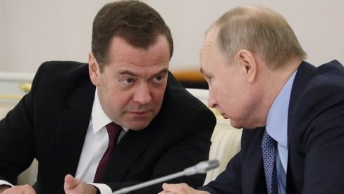 VAŽNA ODLUKA ZA CEO SVET Medvedev: Putinova namera o kandidovanju na izborima ispravna VAŽNA ODLUKA ZA CEO SVET Medvedev: Putinova namera o kandidovanju na izborima ispravna
